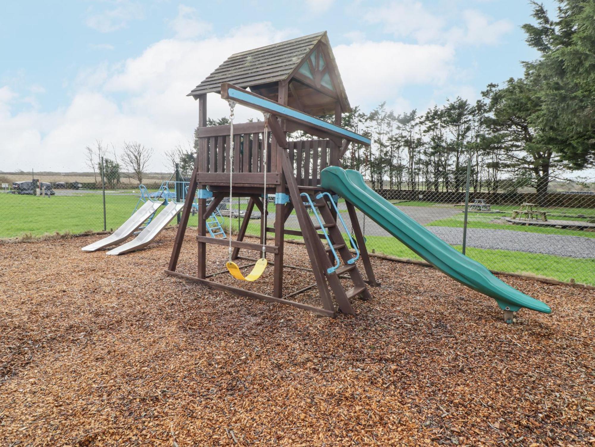 48 Gower Holiday Village Swansea Eksteriør billede